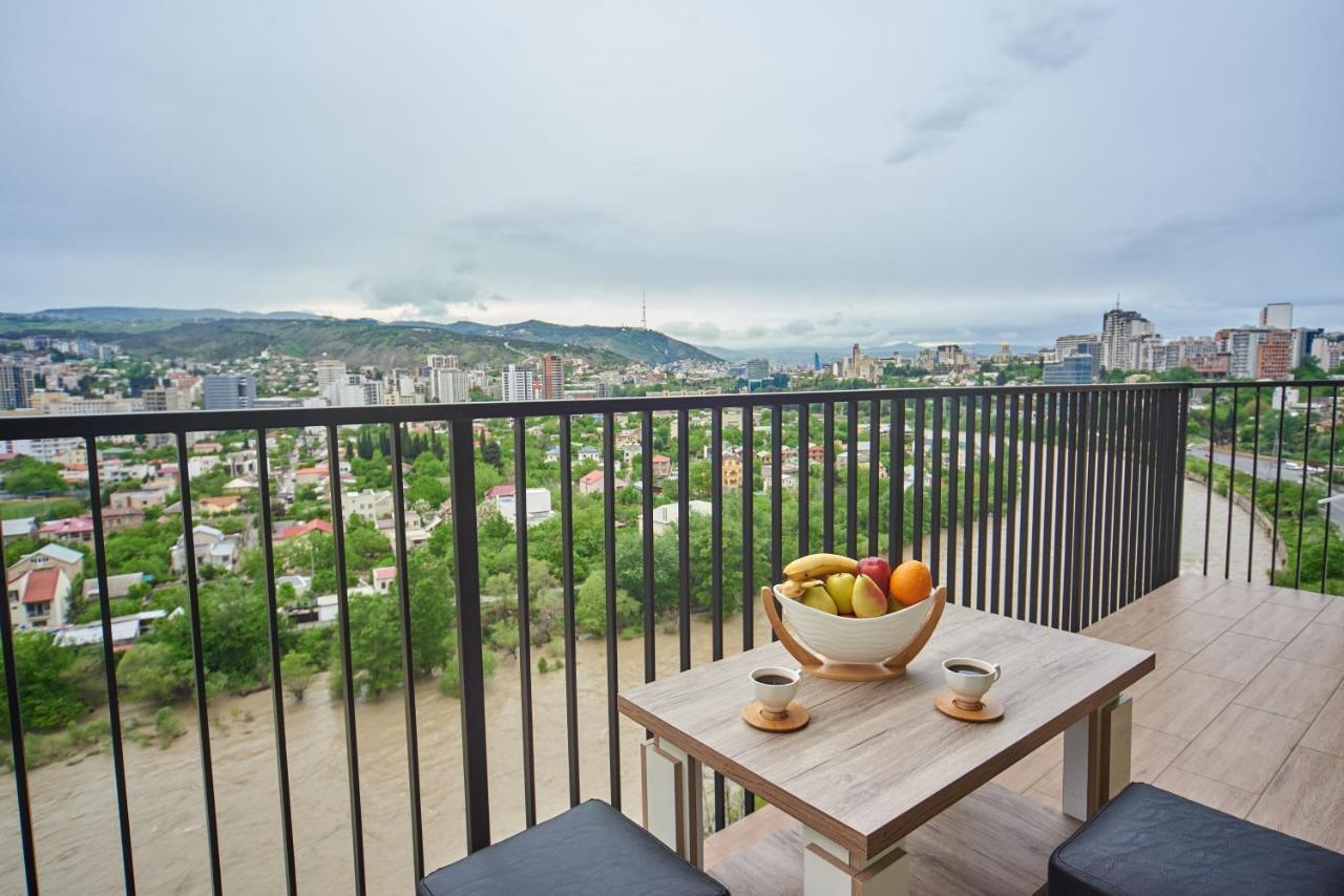 טביליסי Apartment By The River מראה חיצוני תמונה